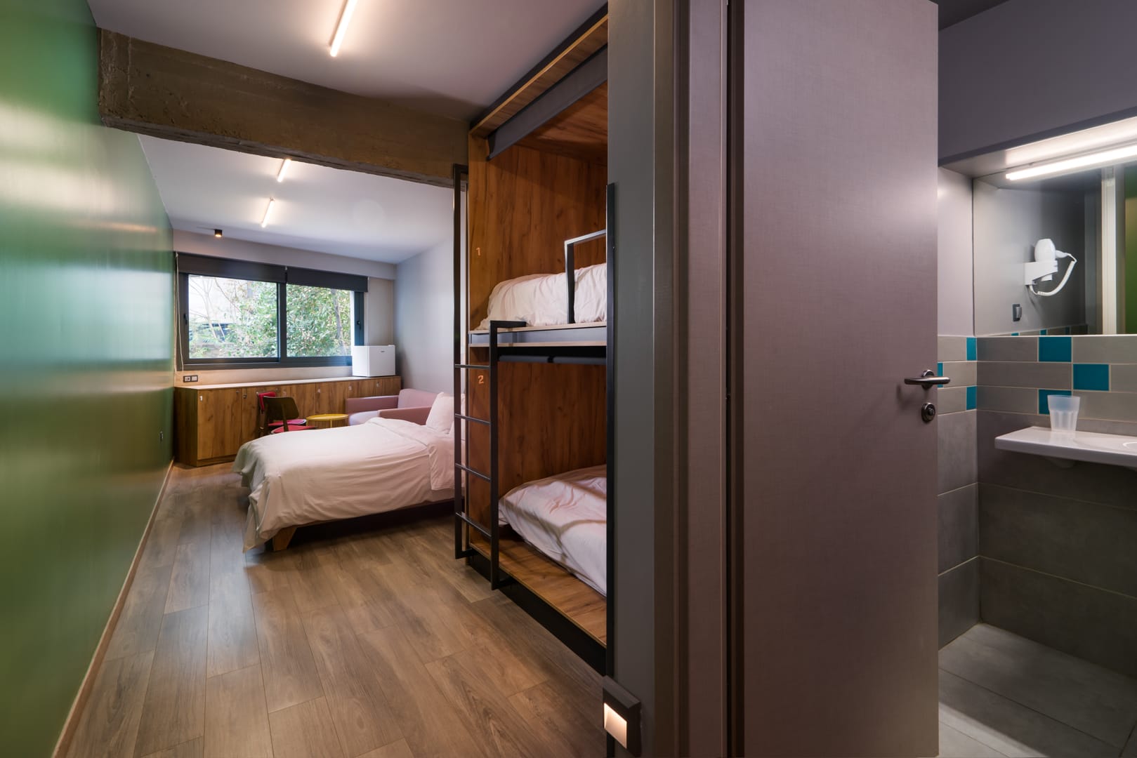 Ground Floor Budget Room 1