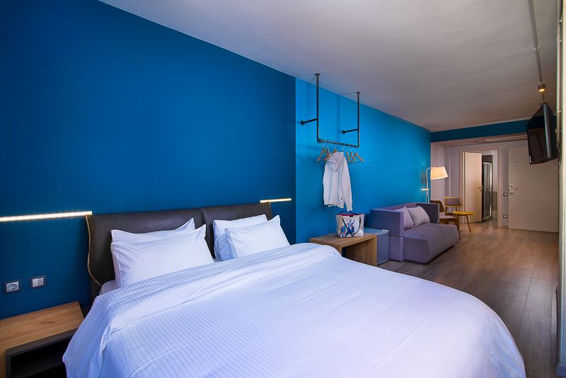 Large Double Room Urban Donkey Hotel 1