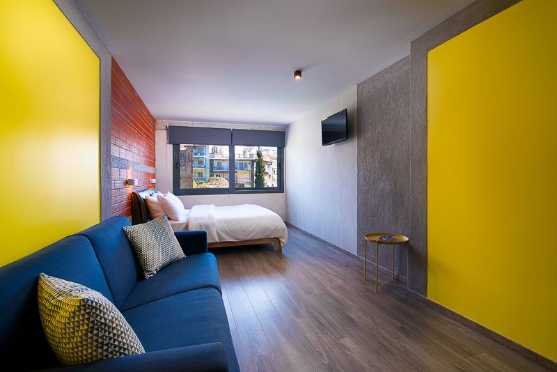 Large Double Room Urban Donkey Hotel 9